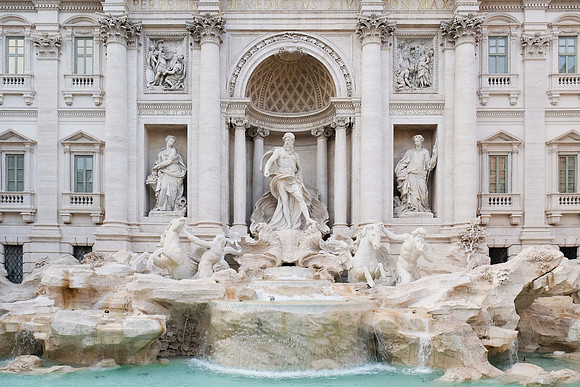 Trevi Fountain | Rome, Italy