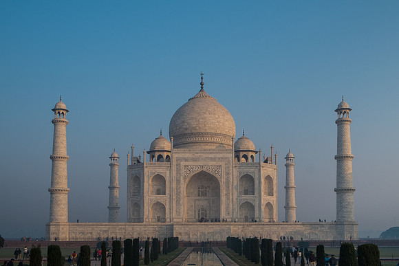 Taj Mahal at Sunrise | Agra, India