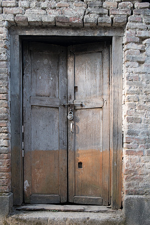 Faded Doorway | Kathmandu, Nepal