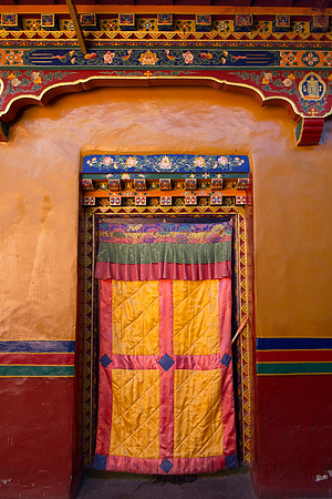 Summer Palace Colors | Lhasa, Tibet